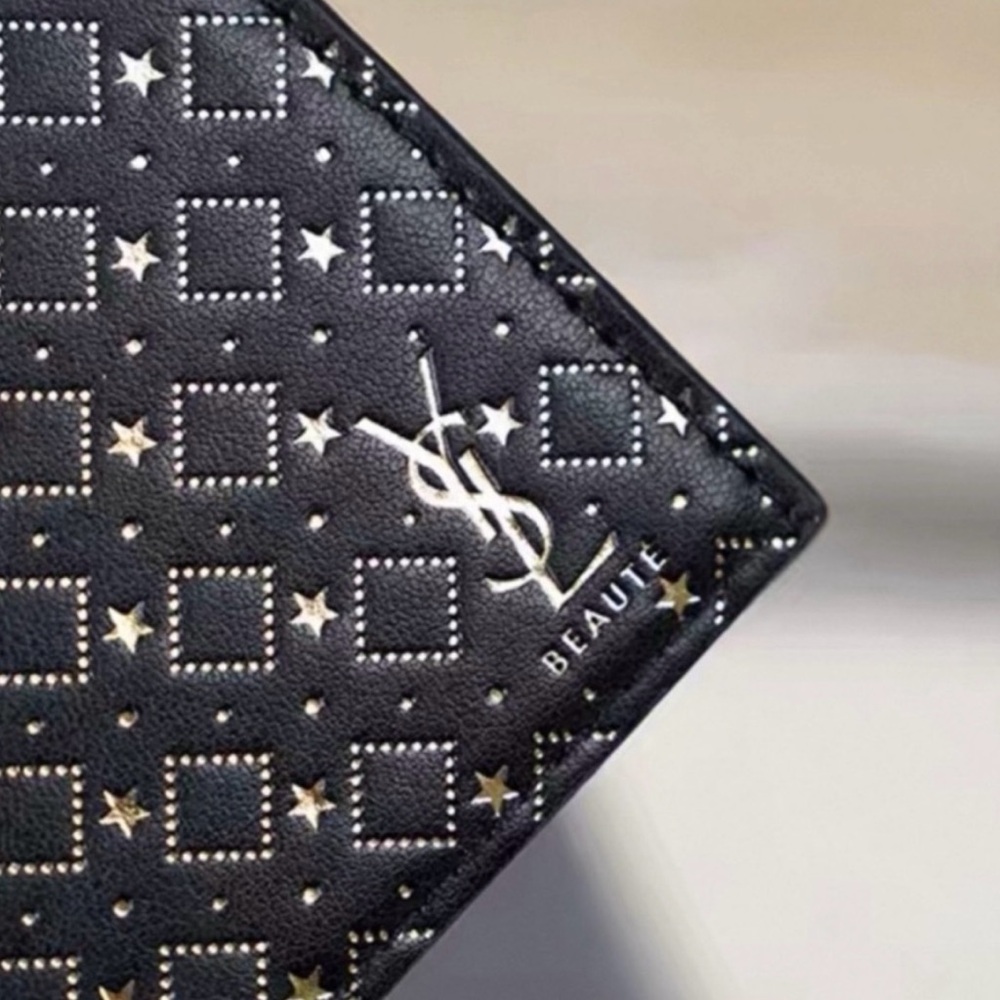🌸SOLD 🌸NEW - Yves Saint Laurent Mirror/YSL Beauty Mirror Purse Charm - Picture 4 of 6